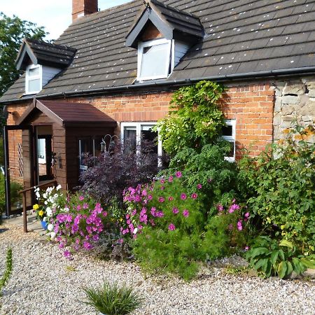 Bank Farm House Chirbury Экстерьер фото